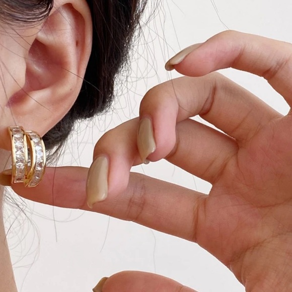 💛C-shaped Zircon Earrings - Picture 6 of 6